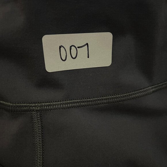 NWT UNDER ARMOUR WOMEN'S UA MOTION BIKE SHORTS - Size X SMALL/ GRAY - Picture 14 of 14